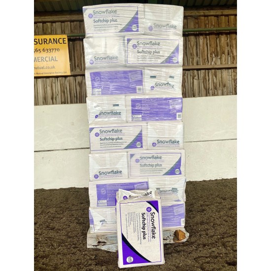 Snowflake Softchip PLUS (£7.26 a bale if you order 40 bales)